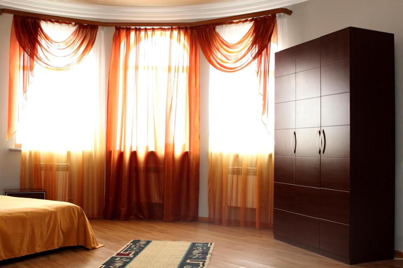 Golden Apricot Bed and Breakfast Γκιουμρί Εξωτερικό φωτογραφία