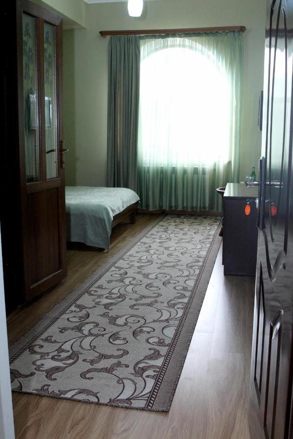 Golden Apricot Bed and Breakfast Γκιουμρί Εξωτερικό φωτογραφία