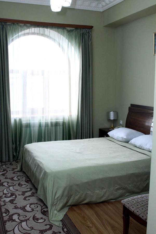 Golden Apricot Bed and Breakfast Γκιουμρί Εξωτερικό φωτογραφία