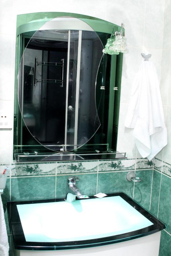 Golden Apricot Bed and Breakfast Γκιουμρί Εξωτερικό φωτογραφία
