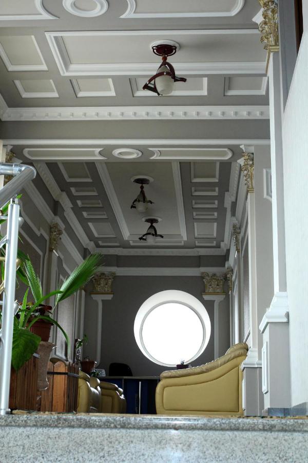 Golden Apricot Bed and Breakfast Γκιουμρί Εξωτερικό φωτογραφία