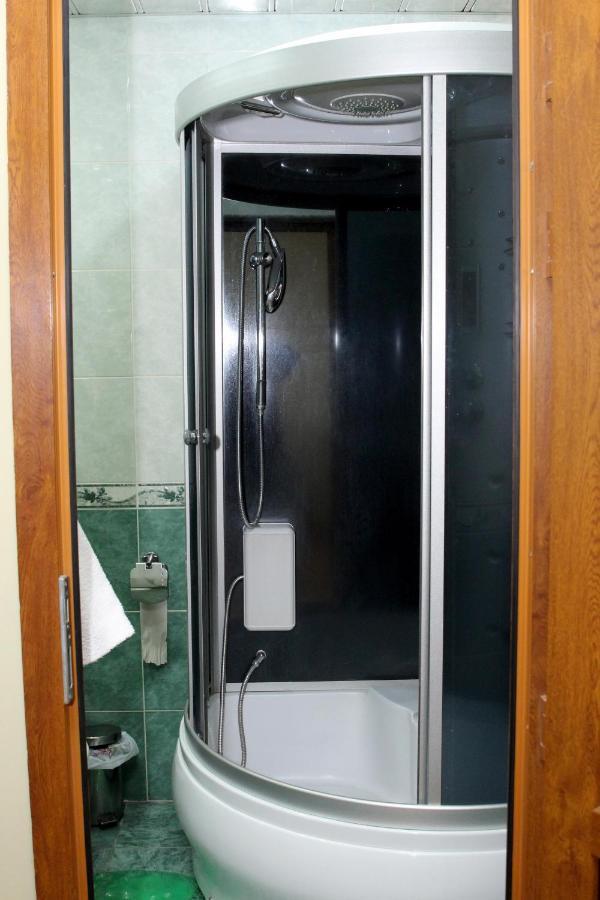 Golden Apricot Bed and Breakfast Γκιουμρί Εξωτερικό φωτογραφία