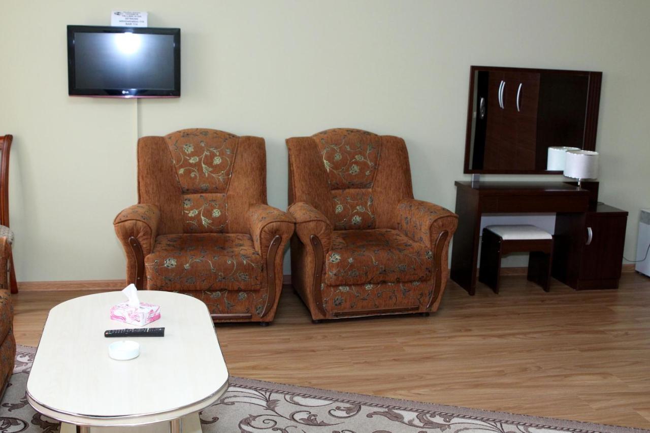 Golden Apricot Bed and Breakfast Γκιουμρί Εξωτερικό φωτογραφία
