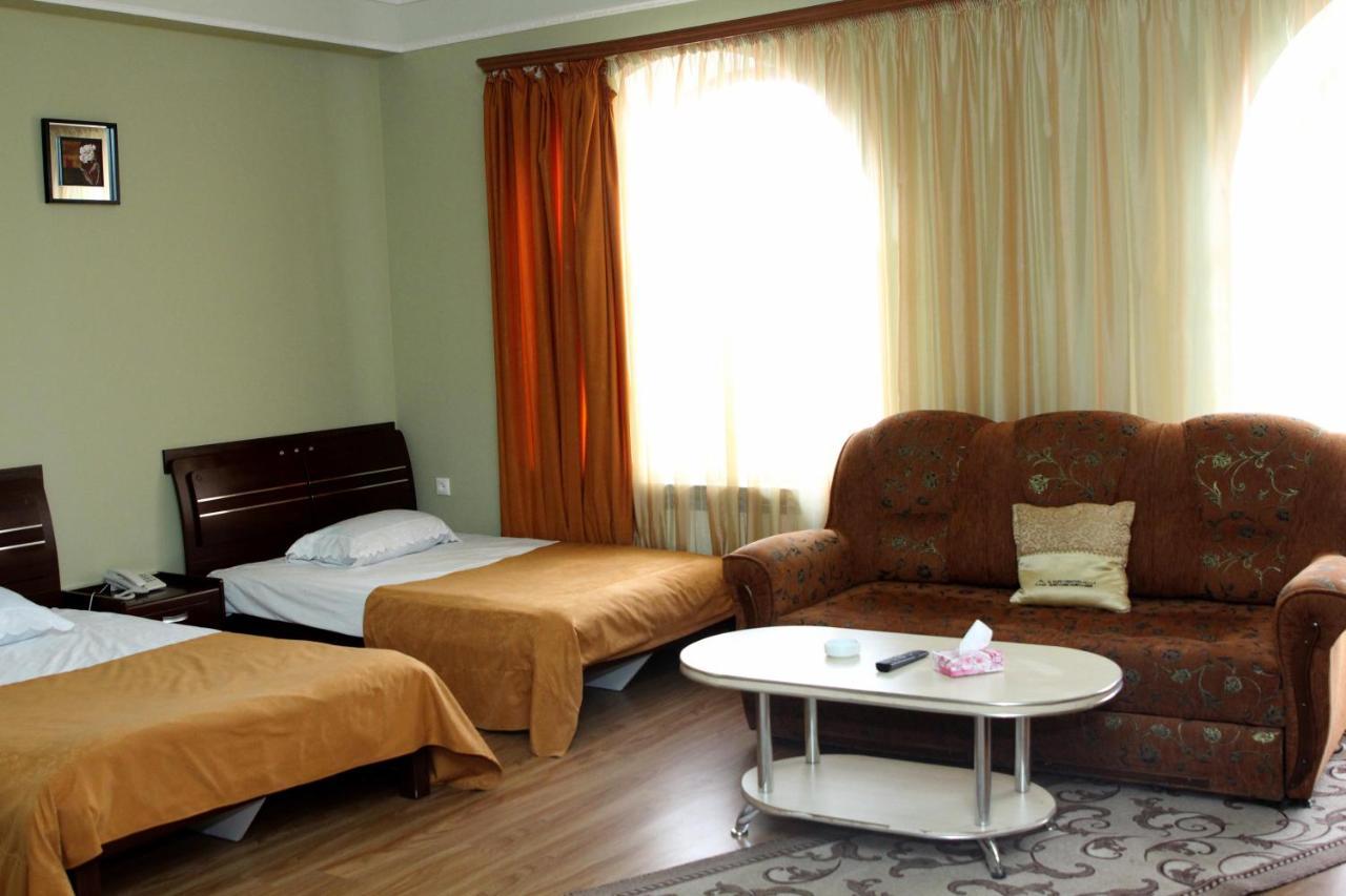 Golden Apricot Bed and Breakfast Γκιουμρί Εξωτερικό φωτογραφία